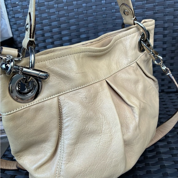 Coach Bag,Coach Tan Leather Shoulder Bag - Picture 2 of 14